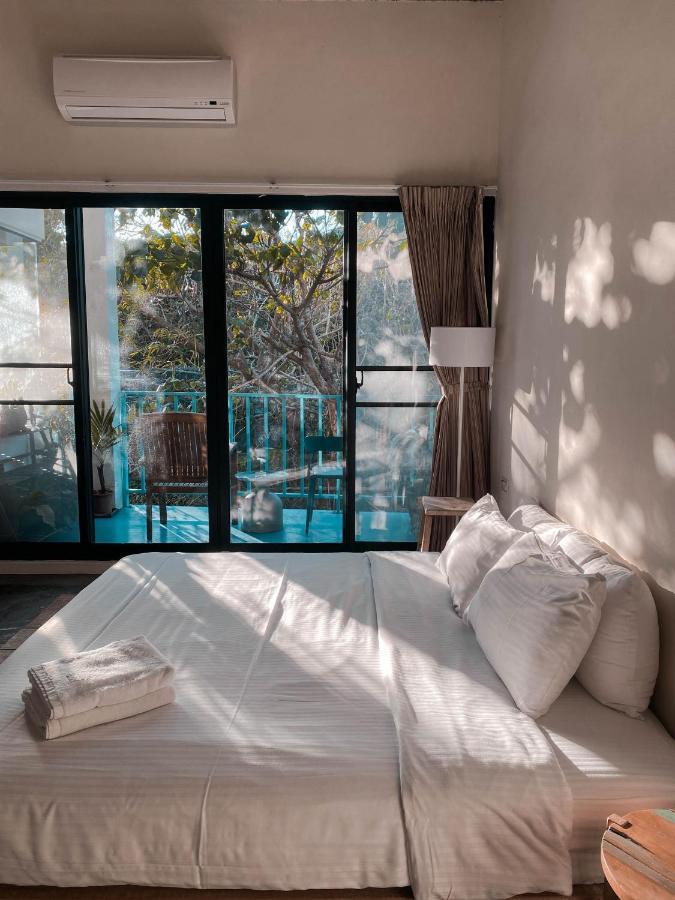 Lugo Hotel Manzhou Екстериор снимка